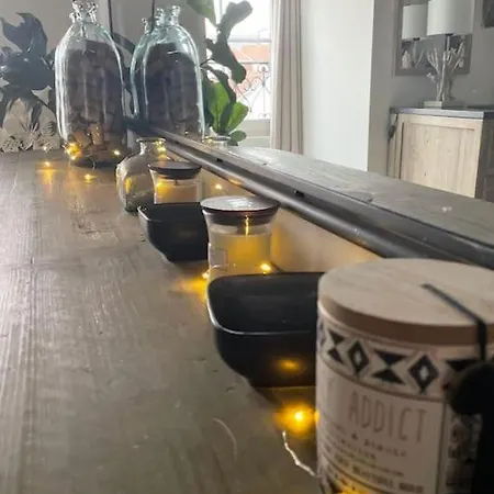 Les Vues De Lily - アパート ディジョン