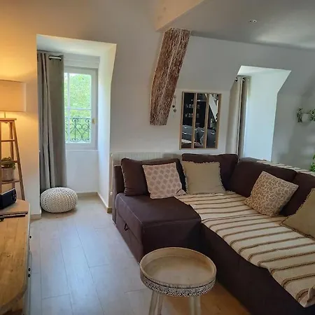 Les Vues De Lily - アパート ディジョン